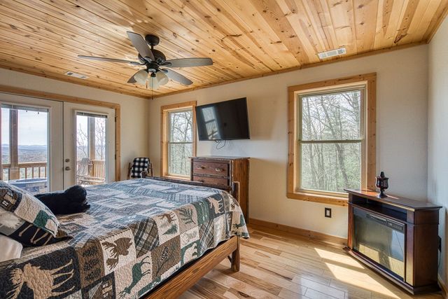 40 Reitzel Ridge, Murphy, NC 28906
