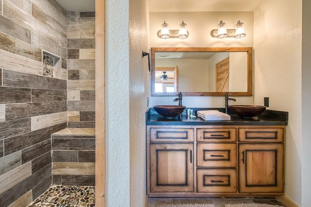 40 Reitzel Ridge, Murphy, NC 28906