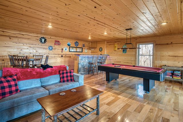 40 Reitzel Ridge, Murphy, NC 28906