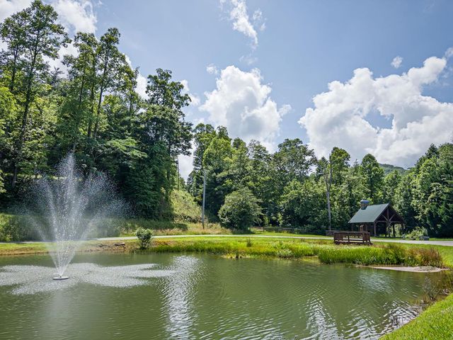 40 Reitzel Ridge, Murphy, NC 28906