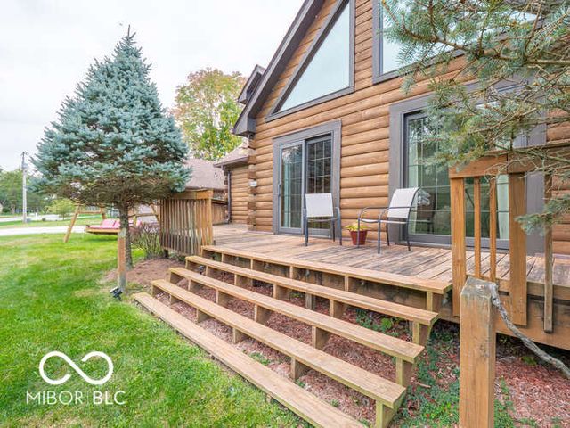 660 Mill, Coatesville, IN 46121