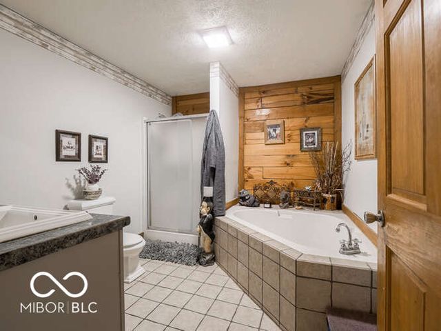 660 Mill, Coatesville, IN 46121