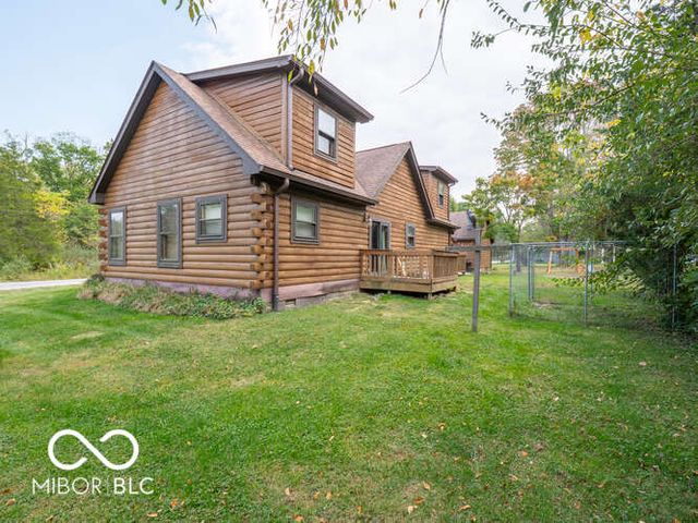 660 Mill, Coatesville, IN 46121