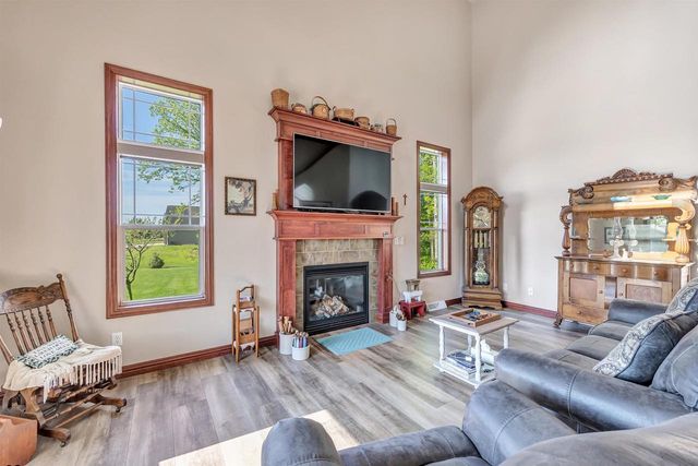 817 WOODROW STREET, Denmark, WI 54208