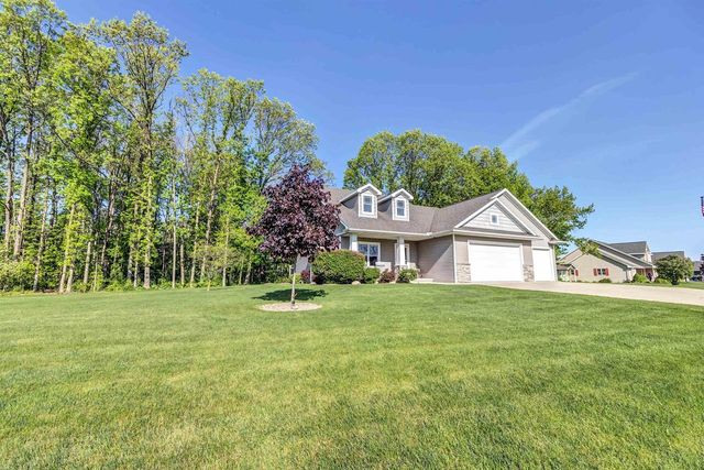 817 WOODROW STREET, Denmark, WI 54208