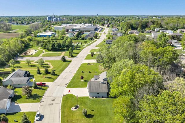 817 WOODROW STREET, Denmark, WI 54208