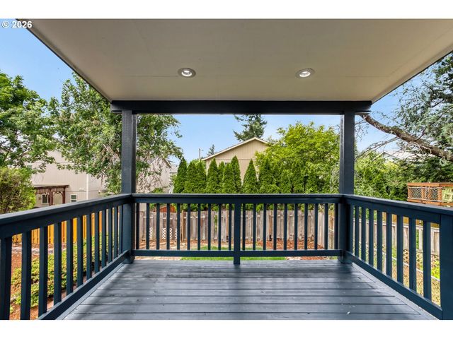 14539 Se CENTER St, Portland, OR 97236