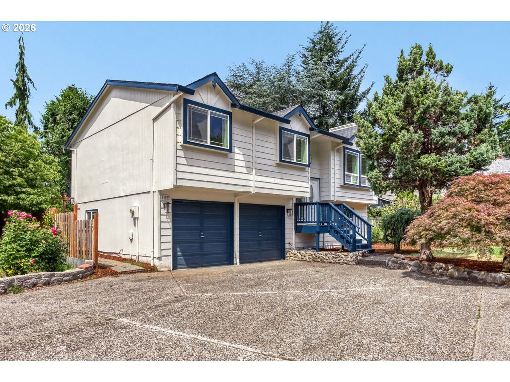 14539 Se CENTER St, Portland, OR 97236