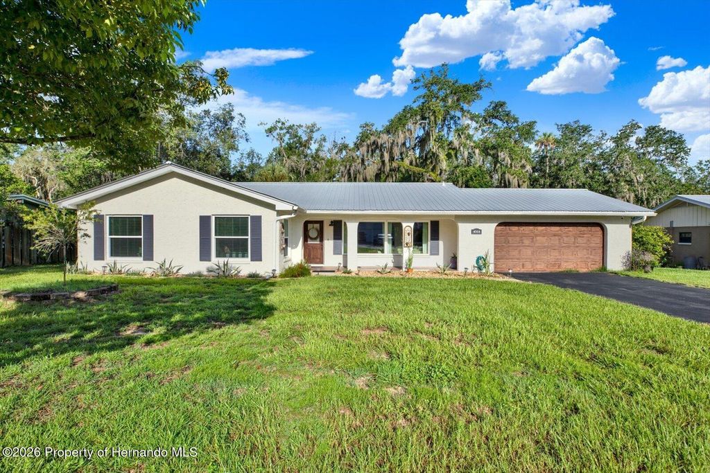 4064 N Concord Drive, Crystal River, FL 34428