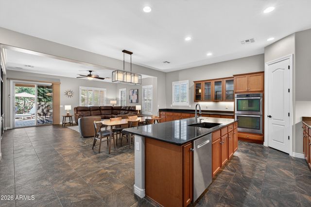 3821 S LINDL Drive, Chandler, AZ 85286