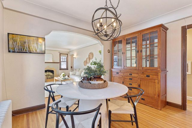 1558 Simpson Street, Saint Paul, MN 55108