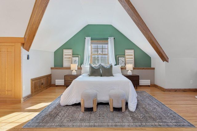 1558 Simpson Street, Saint Paul, MN 55108