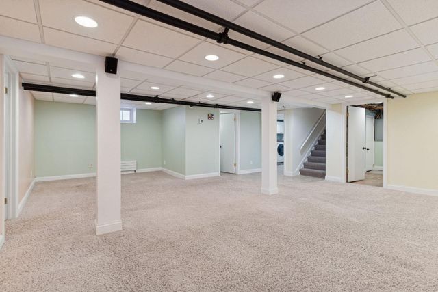 1558 Simpson Street, Saint Paul, MN 55108