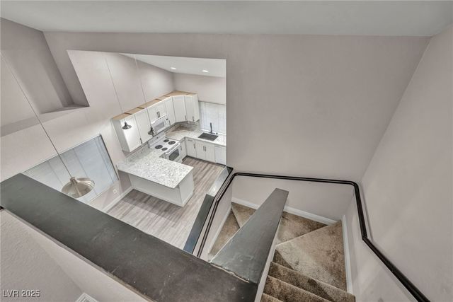 5670 Vineyard Lane, Las Vegas, NV 89110