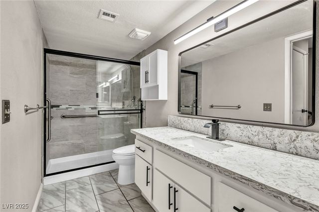 5670 Vineyard Lane, Las Vegas, NV 89110