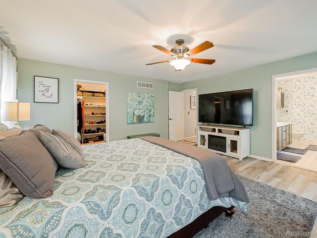 7076 Mather Street, Waterford Charter Township, MI 48327