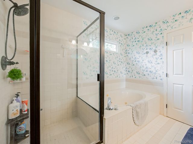 7076 Mather Street, Waterford Charter Township, MI 48327