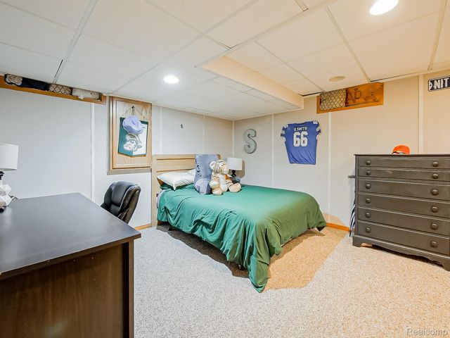 7076 Mather Street, Waterford Charter Township, MI 48327