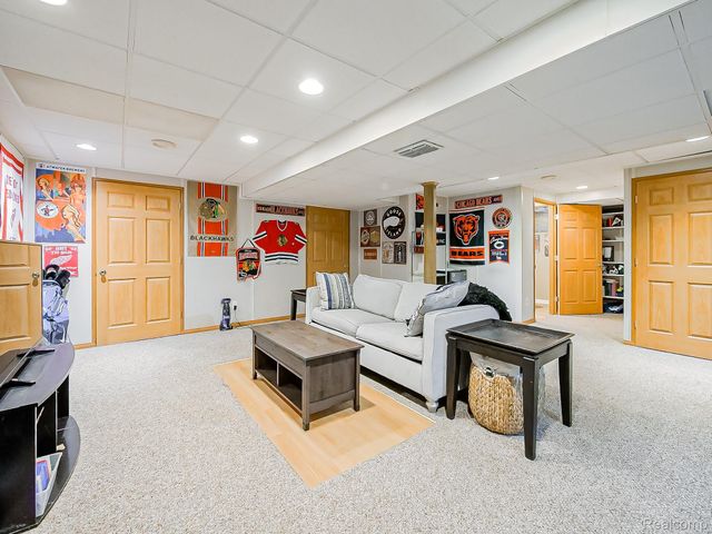 7076 Mather Street, Waterford Charter Township, MI 48327