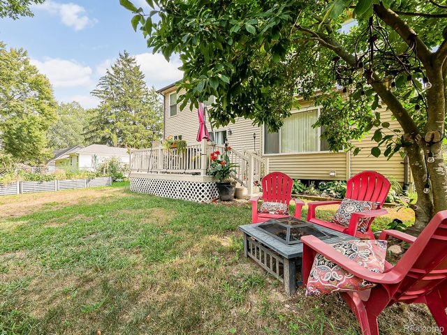 7076 Mather Street, Waterford Charter Township, MI 48327