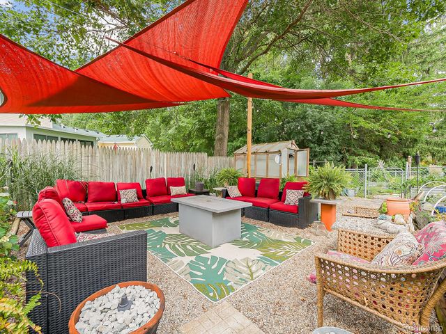 7076 Mather Street, Waterford Charter Township, MI 48327