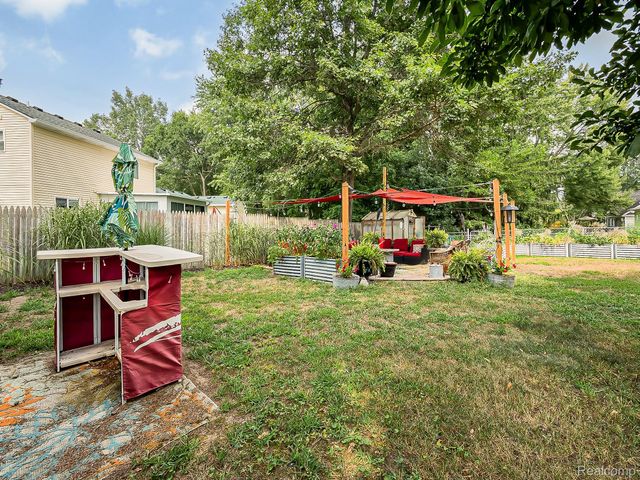 7076 Mather Street, Waterford Charter Township, MI 48327
