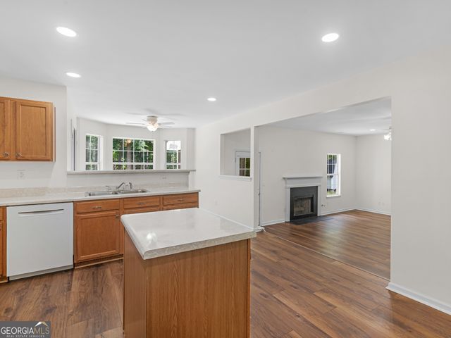 219 Metoyer Drive, Mcdonough, GA 30252