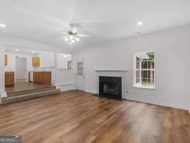 219 Metoyer Drive, Mcdonough, GA 30252