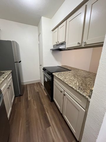 8110 Skillman Street 1042, Dallas, TX 75231