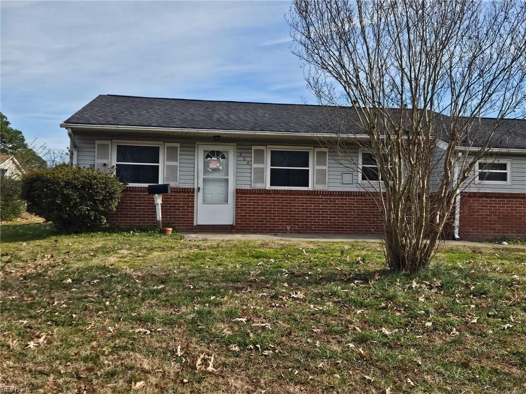 404 Pelican LN, Virginia Beach, VA 23452