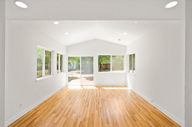 2821 Alamitos Way, Sacramento, CA 95821