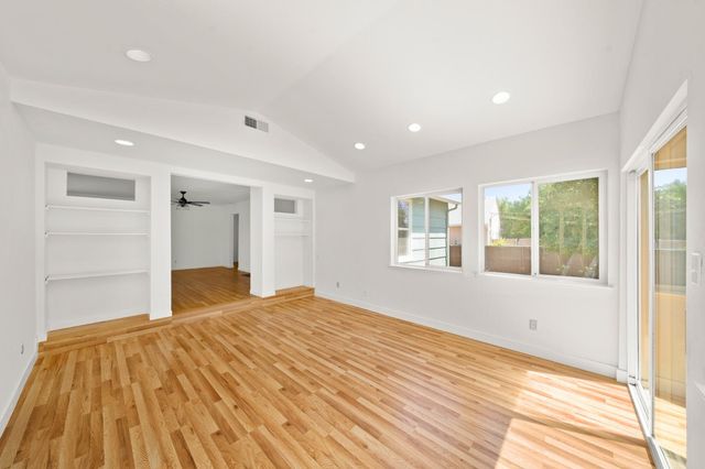 2821 Alamitos Way, Sacramento, CA 95821