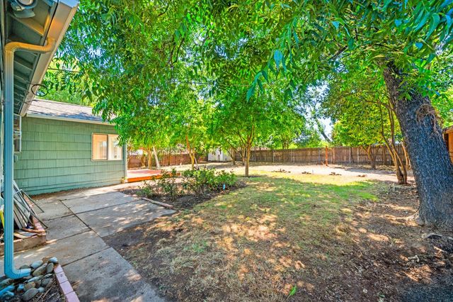 2821 Alamitos Way, Sacramento, CA 95821