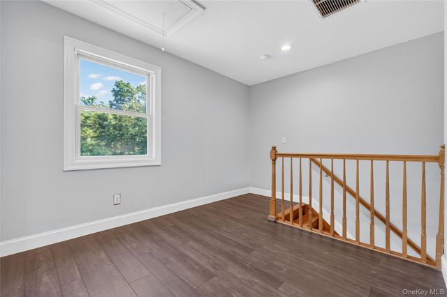 142 Hawleys Corners Road, Highland, NY 12528