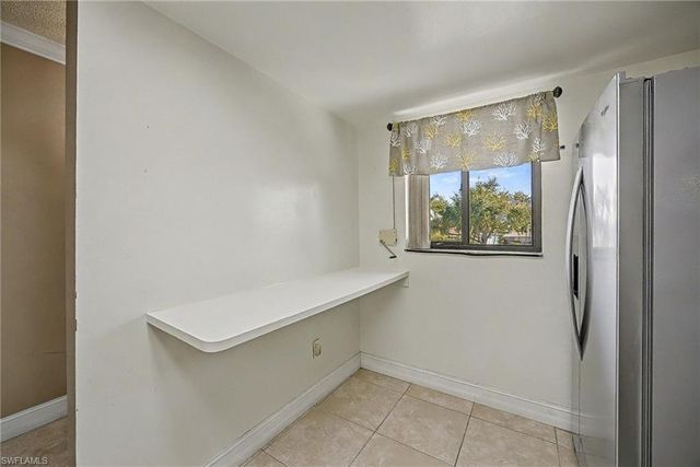 423 Cape Coral PKWY W 202, Cape Coral, FL 33914