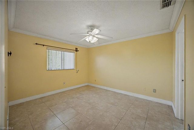 423 Cape Coral PKWY W 202, Cape Coral, FL 33914