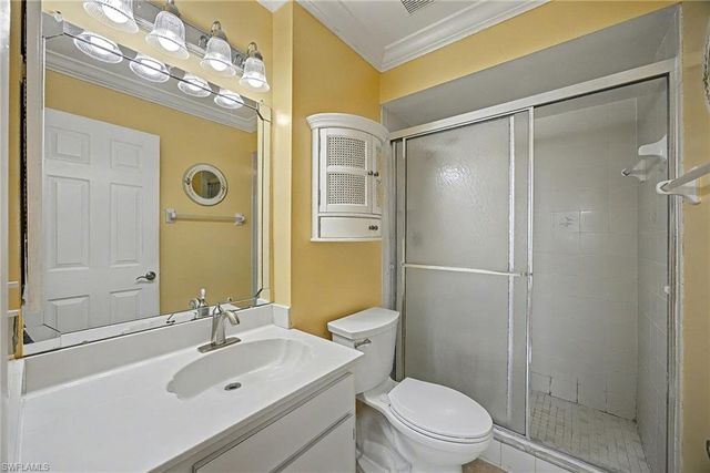 423 Cape Coral PKWY W 202, Cape Coral, FL 33914