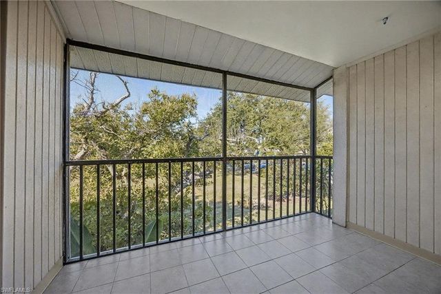 423 Cape Coral PKWY W 202, Cape Coral, FL 33914