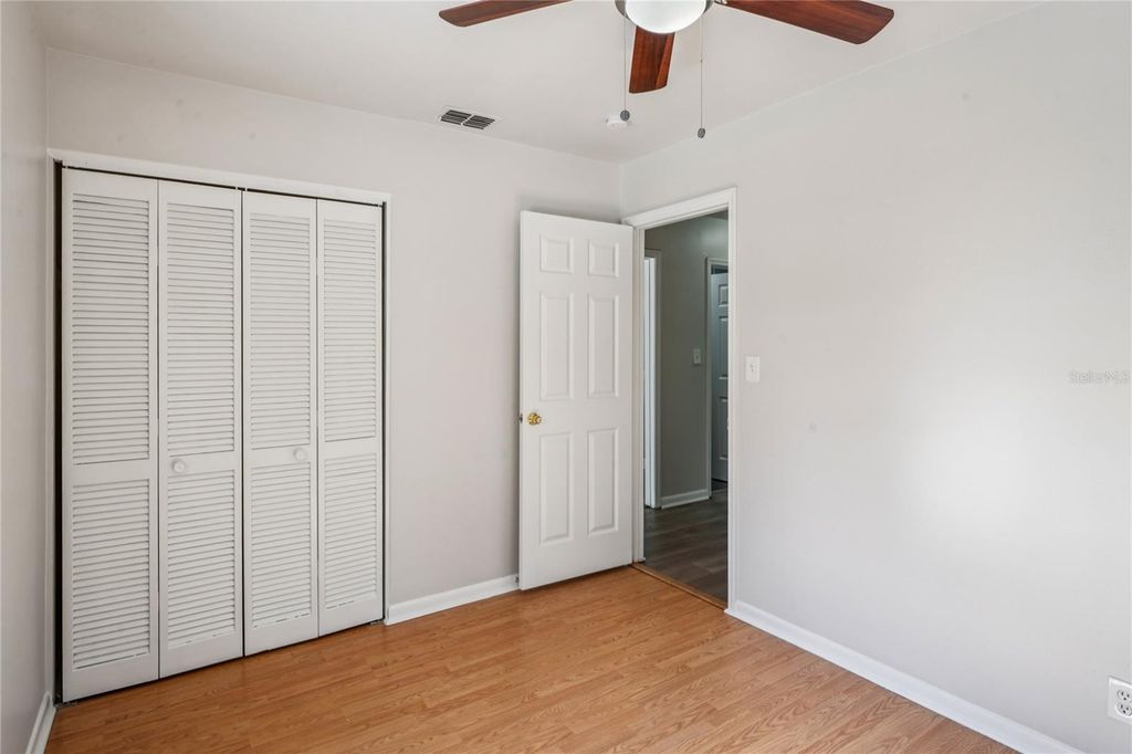 Image 16 of property listing at 7025 PONDEROSA DRIVE, Tampa, FL 33637