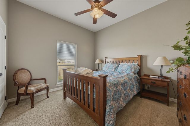 408 Pinehurst, Portland, TX 78374