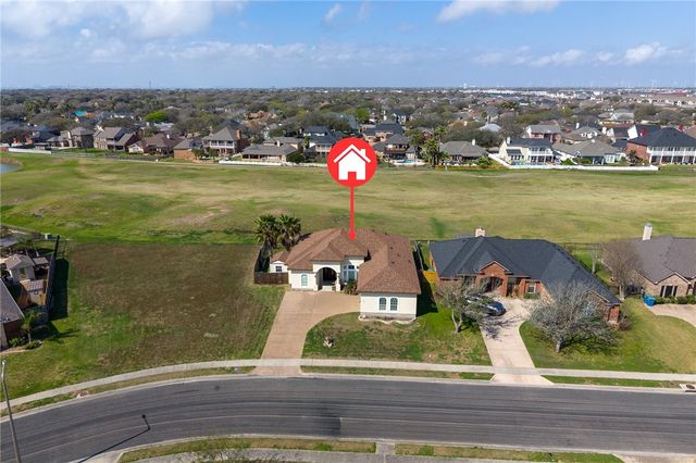 408 Pinehurst, Portland, TX 78374