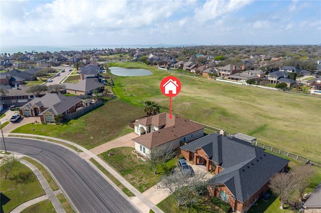 408 Pinehurst, Portland, TX 78374