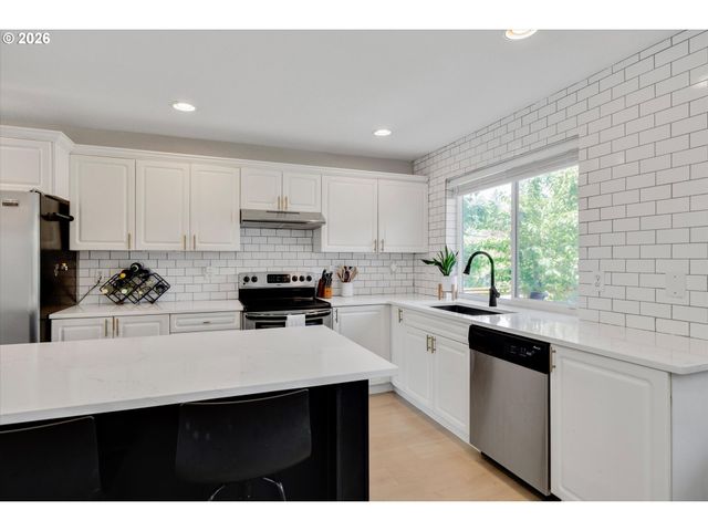 5 Se 48TH Ter, Gresham, OR 97080