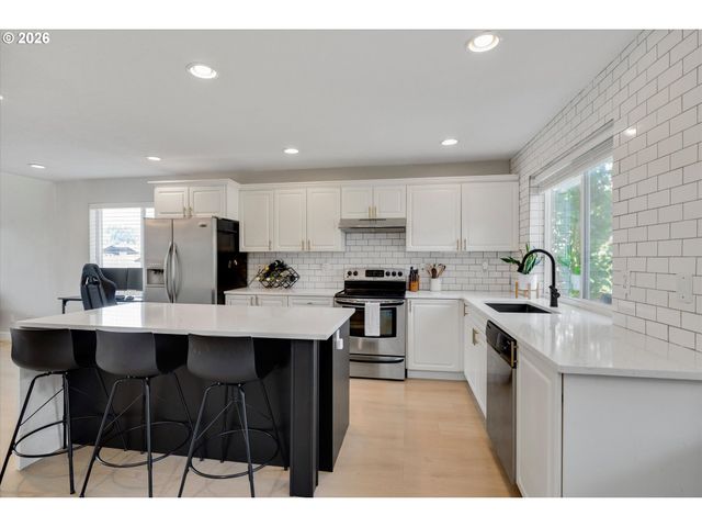 5 Se 48TH Ter, Gresham, OR 97080