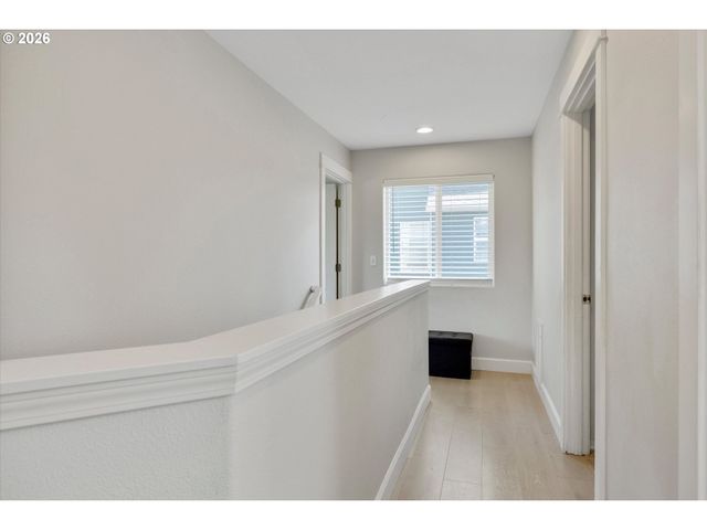 5 Se 48TH Ter, Gresham, OR 97080