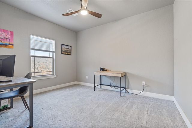 8 Leyland Drive, Bella Vista, AR 72714