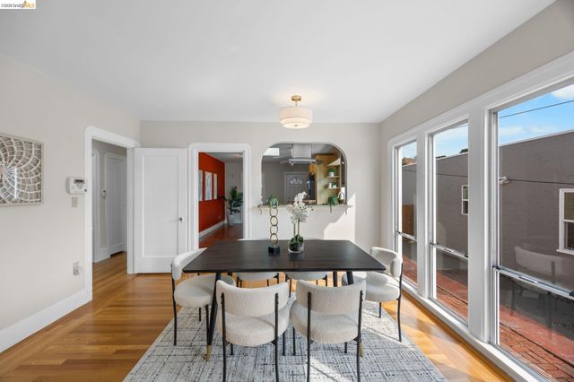 6100 Majestic Ave, Oakland, CA 94605