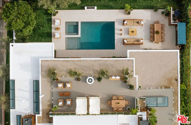 854 Glenmere Way, Los Angeles, CA 90049