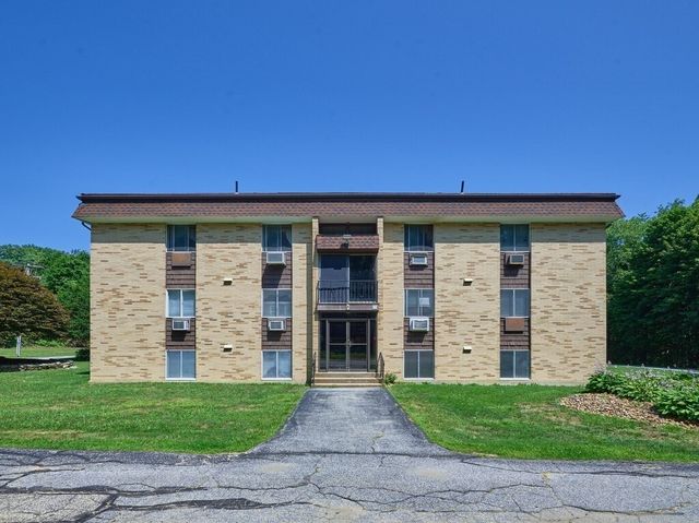 121 Bailey Road D31, Worcester, MA 01602