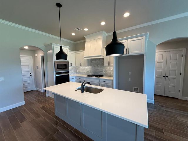 9212 SW 44th Terrace, Oklahoma City, OK 73179